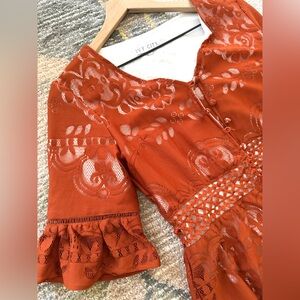 Ivy city co Monroe lace dress in orange rust color size small